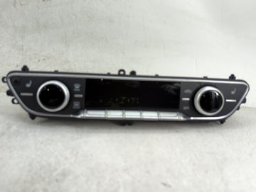 2017-2019 Audi A4 Climate Control Module Temperature AC/Heater Replacement P/N:8W0820043T Fits Fits 2017 2018 2019 2020 OEM 