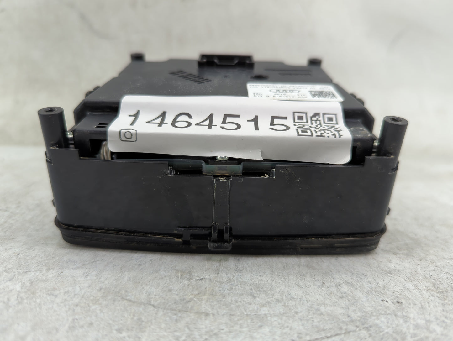 2017-2019 Audi A4 Radio Control Panel - Oemusedautoparts1.com