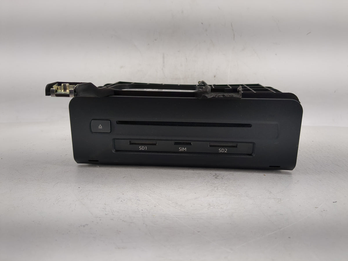 2019 Audi A5 Radio AM FM Cd Player Receiver Replacement P/N:8W5 035 880 C OEM Used Auto Parts - Oemusedautoparts1.com