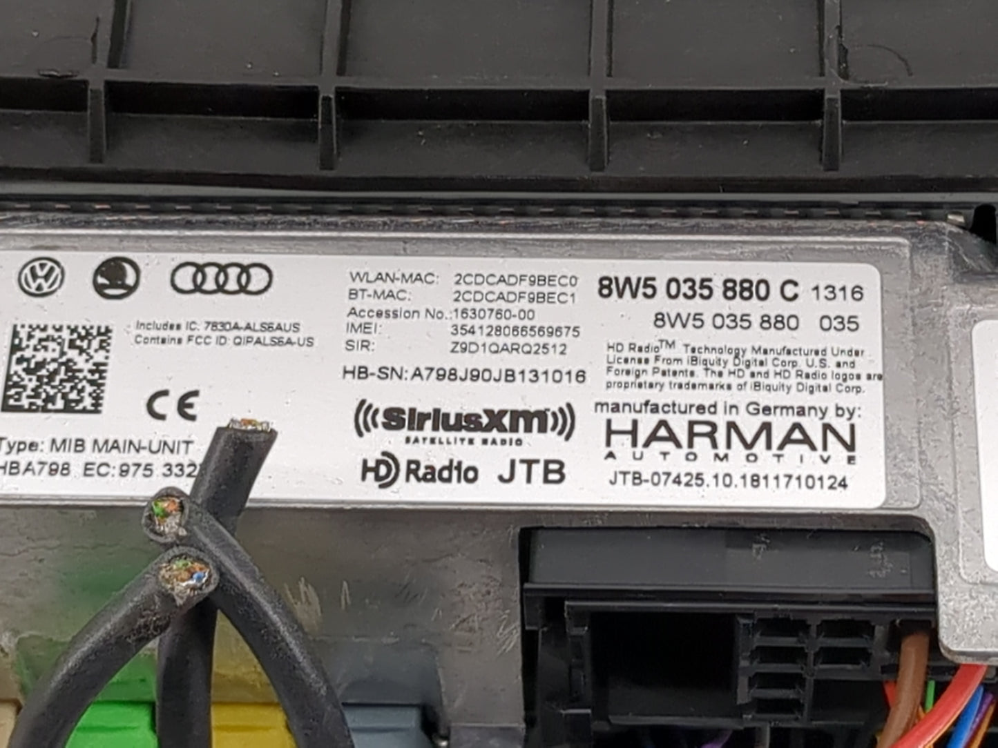 2019 Audi A5 Radio AM FM Cd Player Receiver Replacement P/N:8W5 035 880 C Fits OEM Used Auto Parts - Oemusedautoparts1.com
