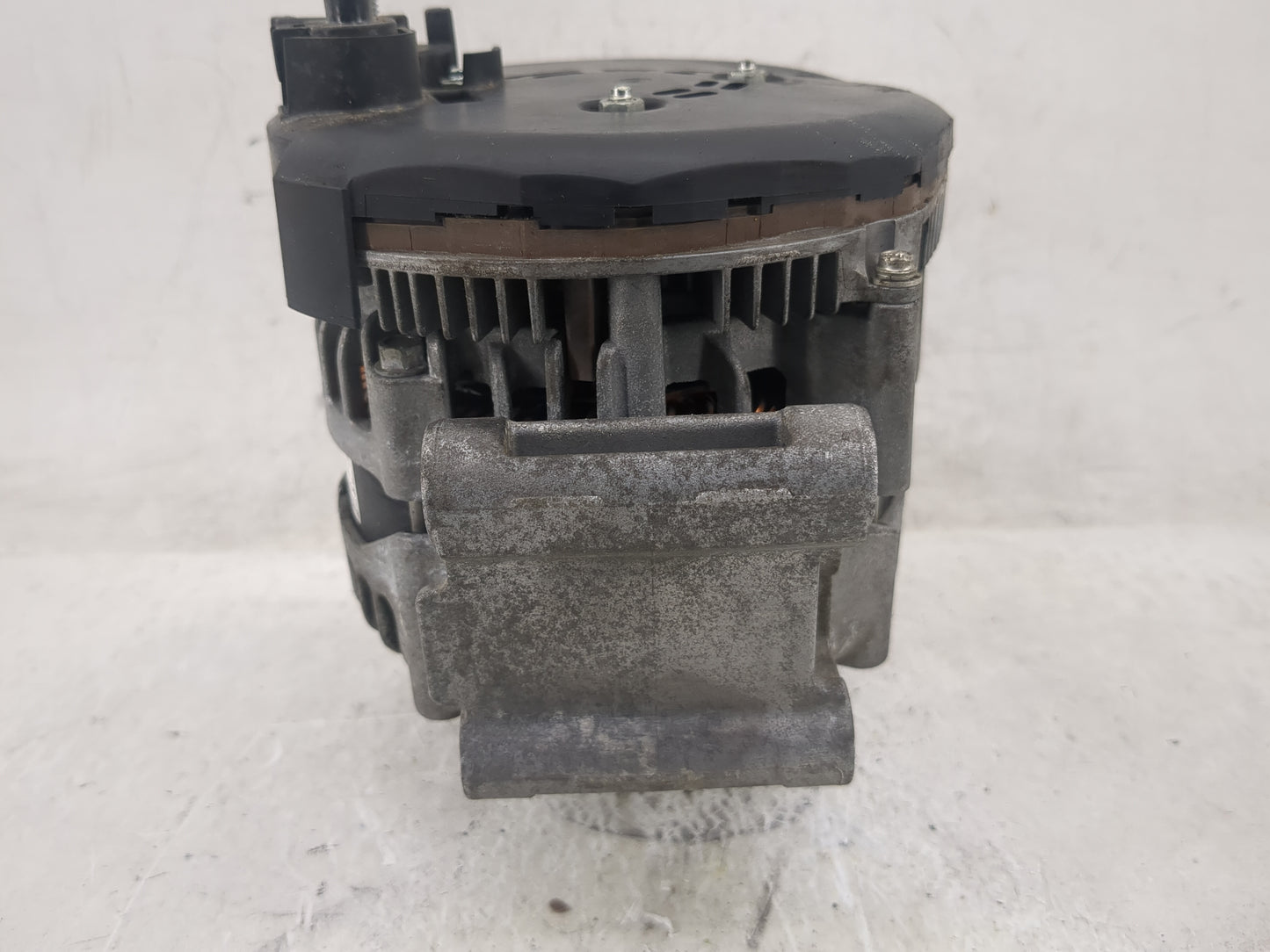 2018 Audi A5 Alternator Replacement Generator Charging Assembly Engine OEM P/N:104211-8694 06L903024J Fits OEM Used Auto Par