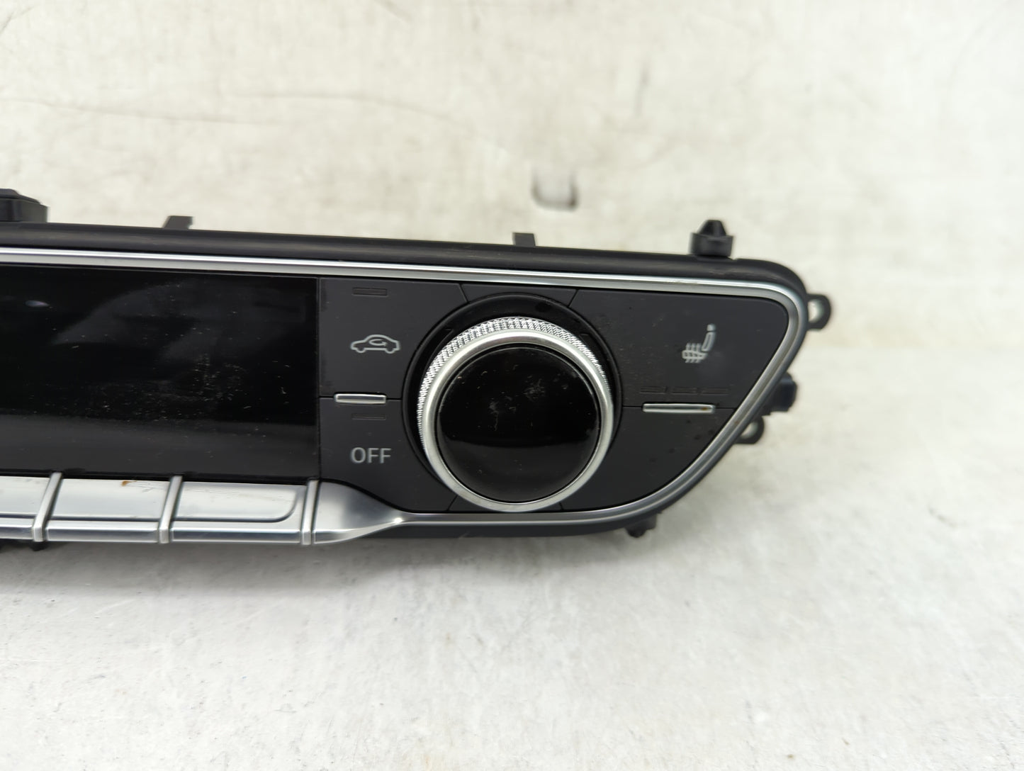 2019 Audi A5 Climate Control Module Temperature AC/Heater Replacement P/N:8W0820043T 8W0.820.043.T, 5HB013479-26 Fits OEM Us