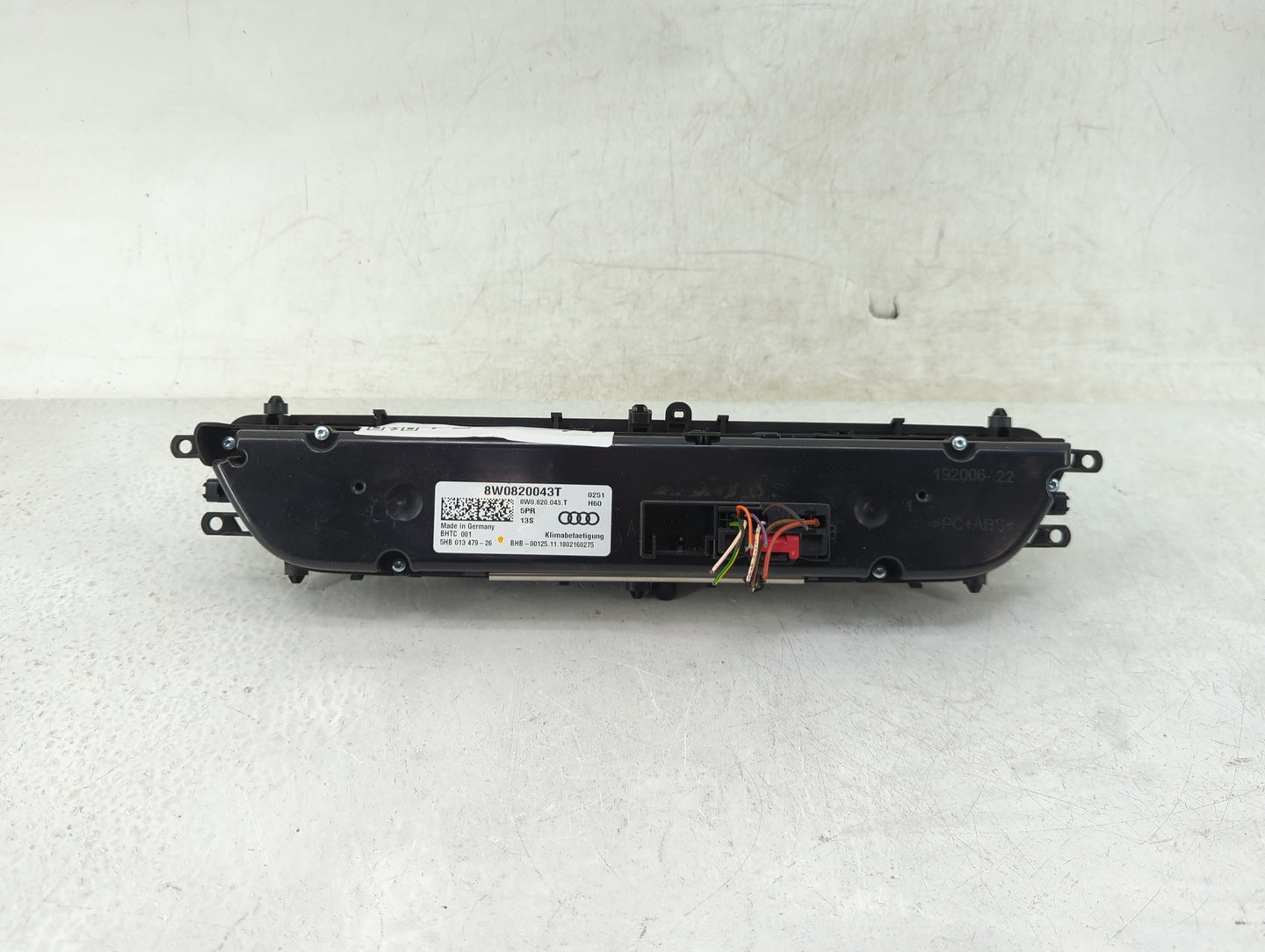 2019 Audi A5 Climate Control Module Temperature AC/Heater Replacement P/N:8W0820043T 8W0.820.043.T, 5HB013479-26 Fits OEM Us