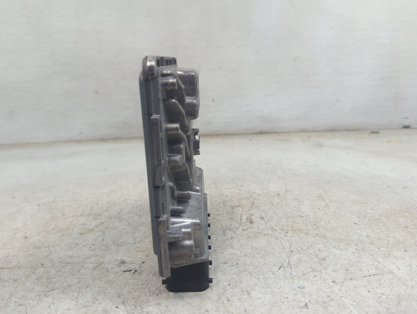 2019 Audi A5 PCM Engine Control Computer ECU ECM PCU OEM P/N:06L907425C SIMOS18.41 Fits OEM Used Auto Parts - Oemusedautopar