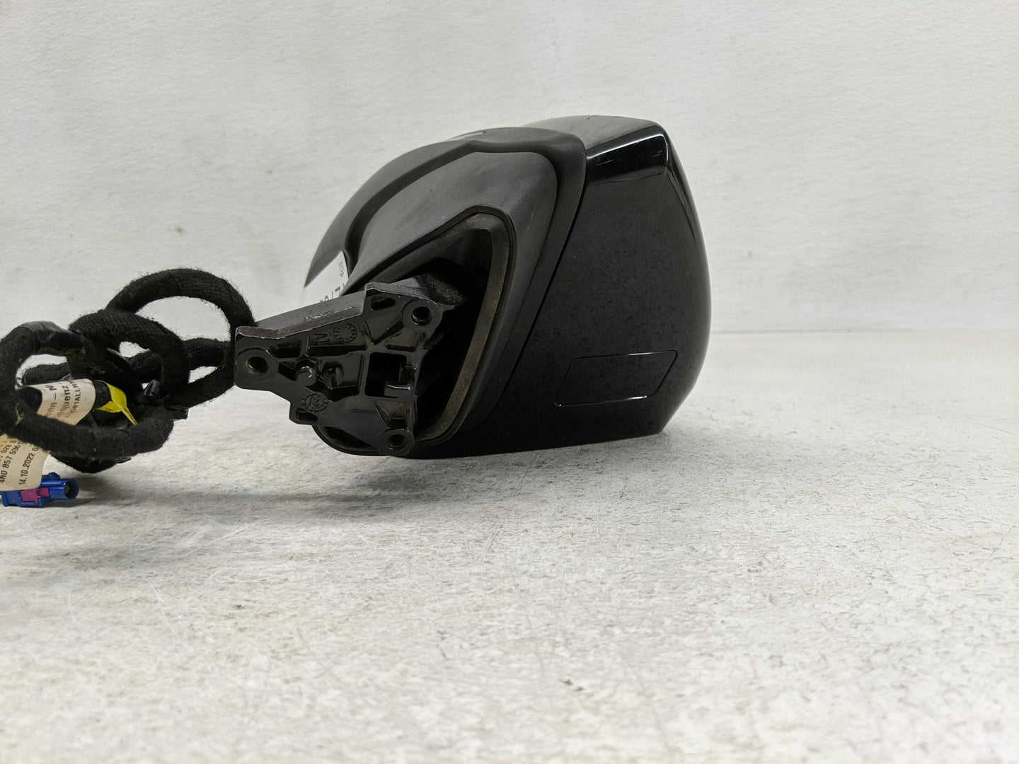 2019-2020 Audi A6 Side Mirror Replacement Passenger Right View Door Mirror P/N:E1041467 Fits Fits 2019 2020 OEM Used Auto Pa