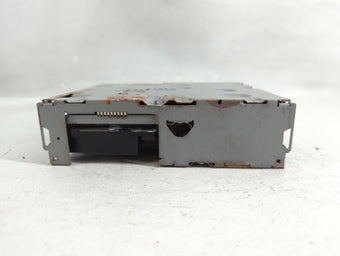 compare product 2019 Audi E-Tron Quattro Radio AM FM Cd Player Receiver Replacement P/N:4KE 035 084 Fits OEM Used Auto Parts