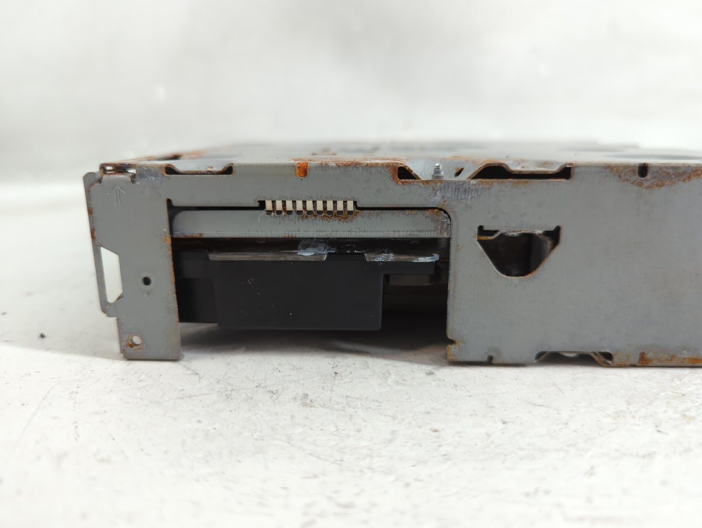 2019 Audi E-Tron Quattro Radio AM FM Cd Player Receiver Replacement P/N:4KE 035 084 Fits OEM Used Auto Parts - Oemusedautopa