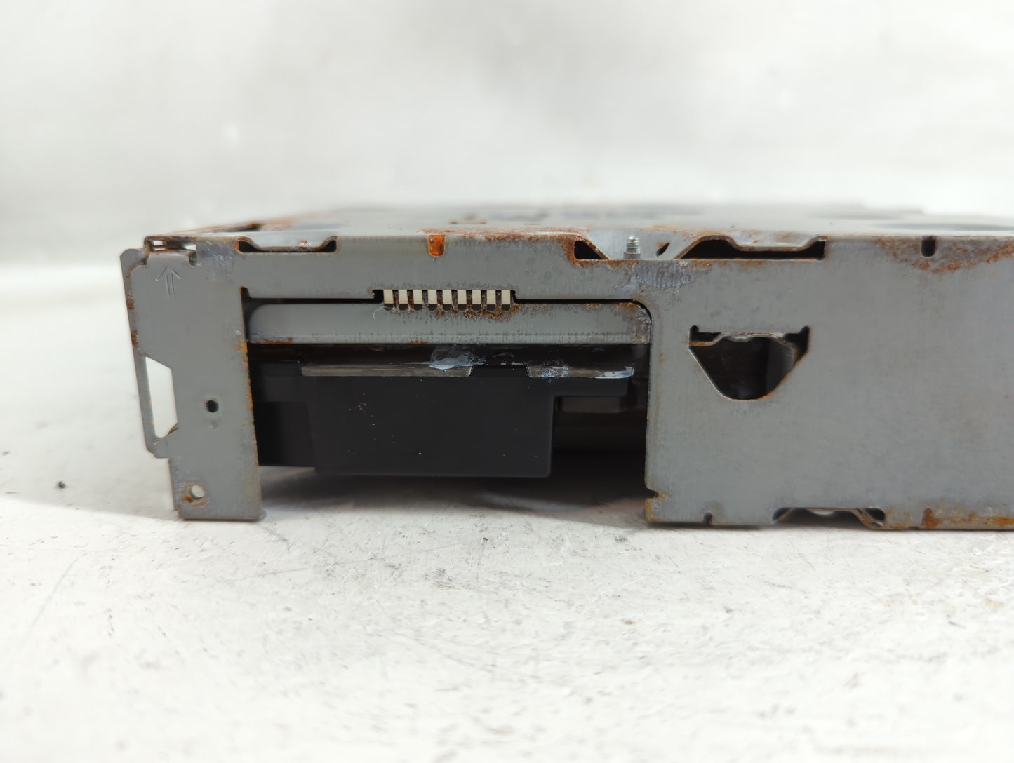 2019 Audi E-Tron Quattro Radio AM FM Cd Player Receiver Replacement P/N:4KE 035 084 Fits OEM Used Auto Parts - Oemusedautopa