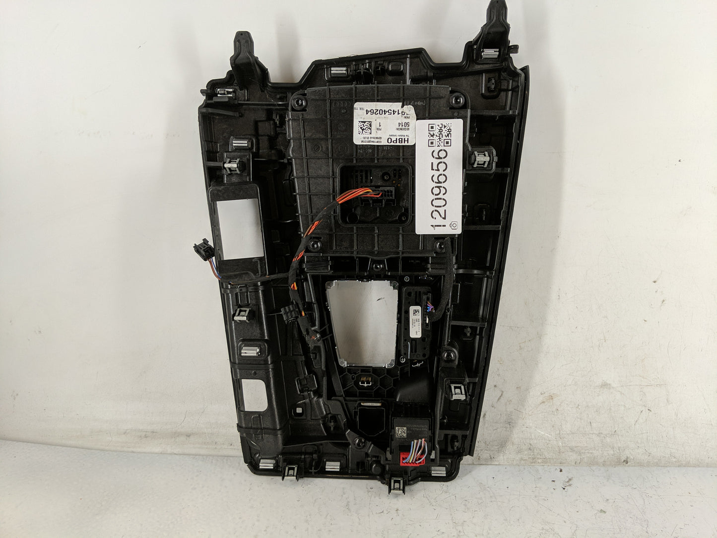 2018-2020 Audi Q5 Radio Control Panel - Oemusedautoparts1.com