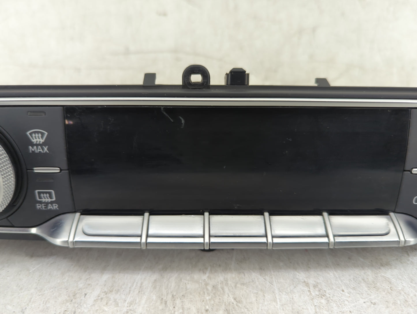 2018-2020 Audi Q5 Climate Control Module Temperature AC/Heater Replacement P/N:80A820043N Fits Fits 2017 2018 2019 2020 OEM 