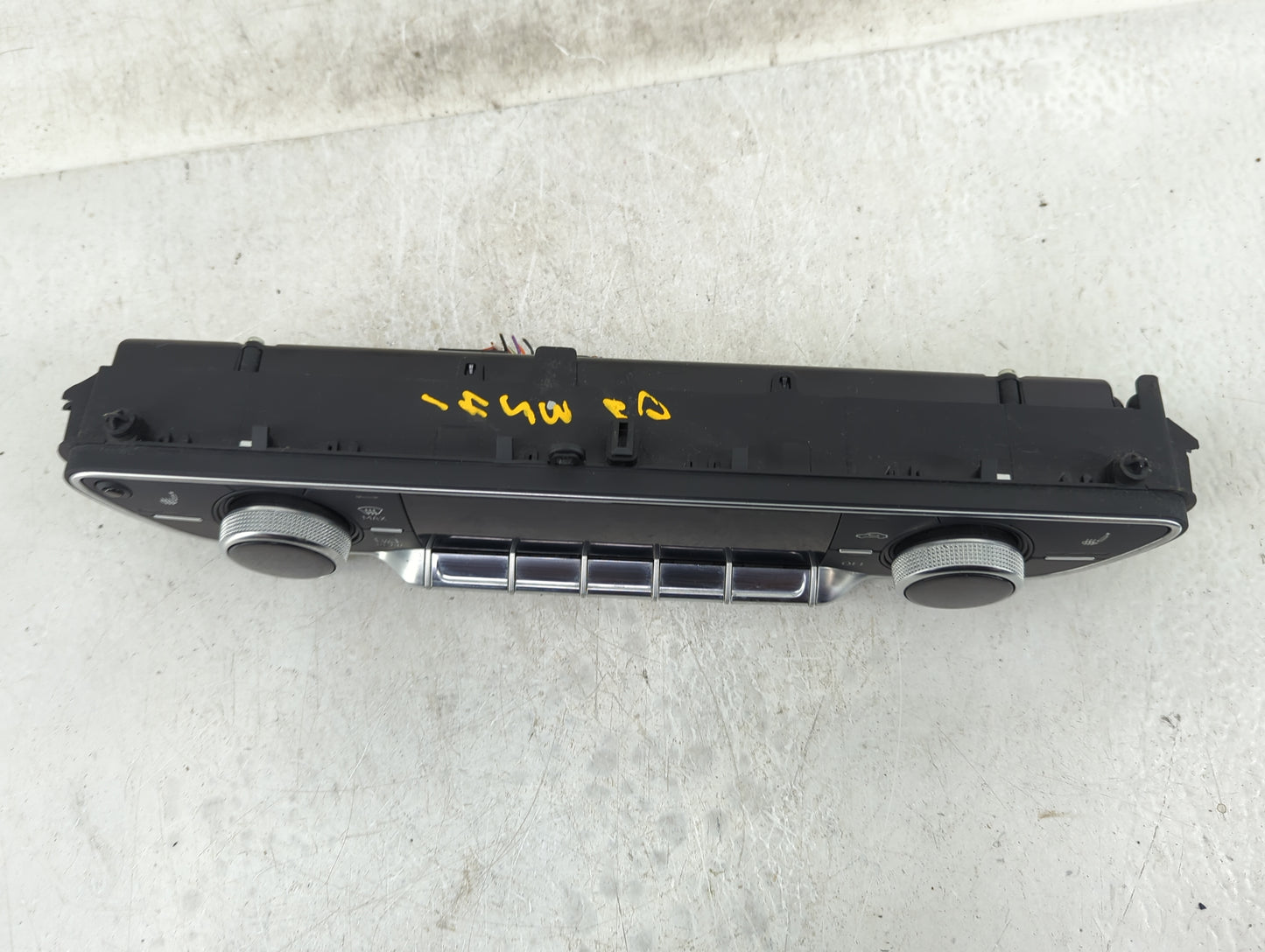 2018-2020 Audi Q5 Climate Control Module Temperature AC/Heater Replacement P/N:80A820043N Fits Fits 2017 2018 2019 2020 OEM 