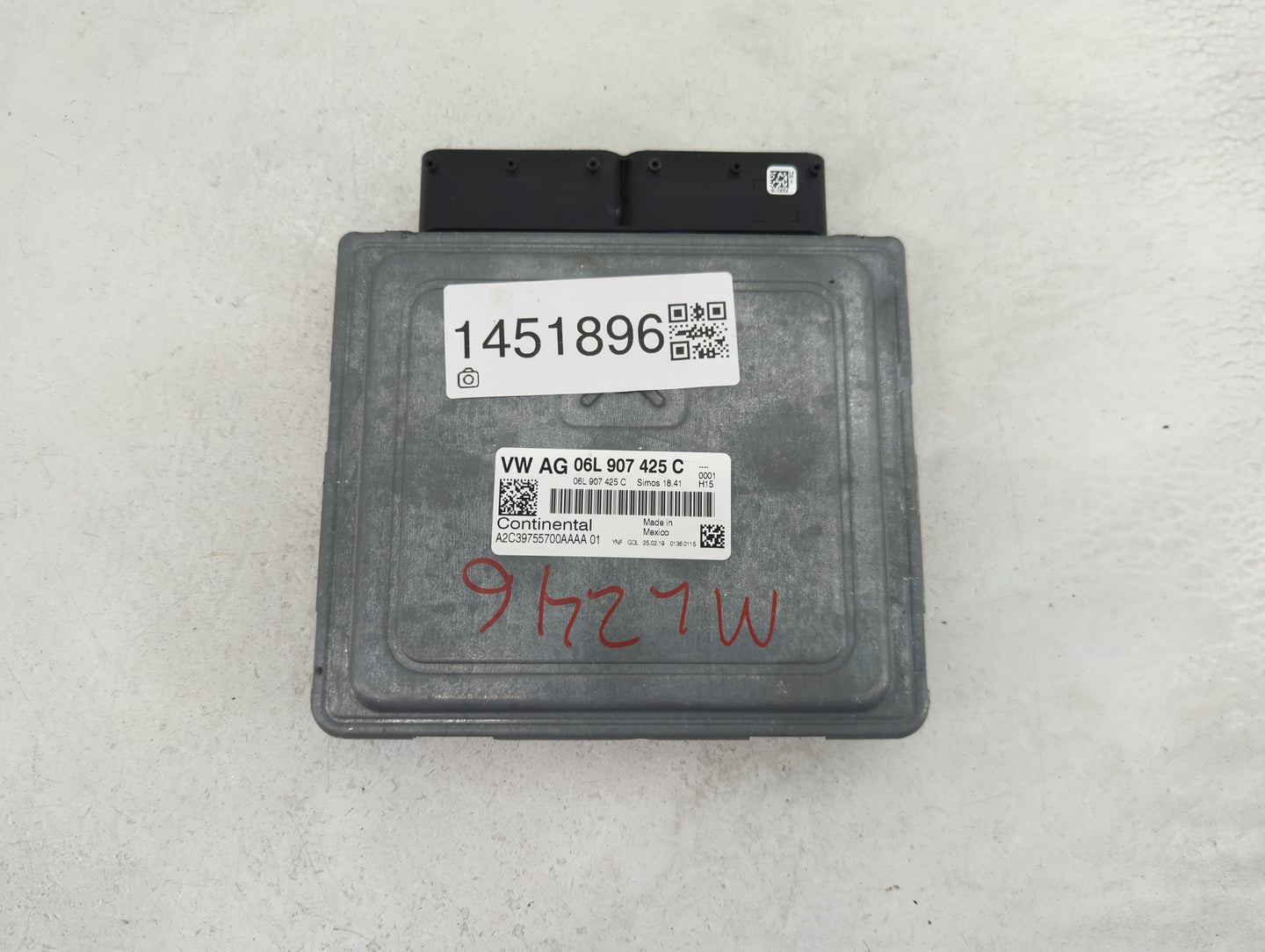 2018-2020 Audi Q5 PCM Engine Control Computer ECU ECM PCU OEM P/N:06L 907 425 C Fits Fits 2018 2019 2020 OEM Used Auto Parts