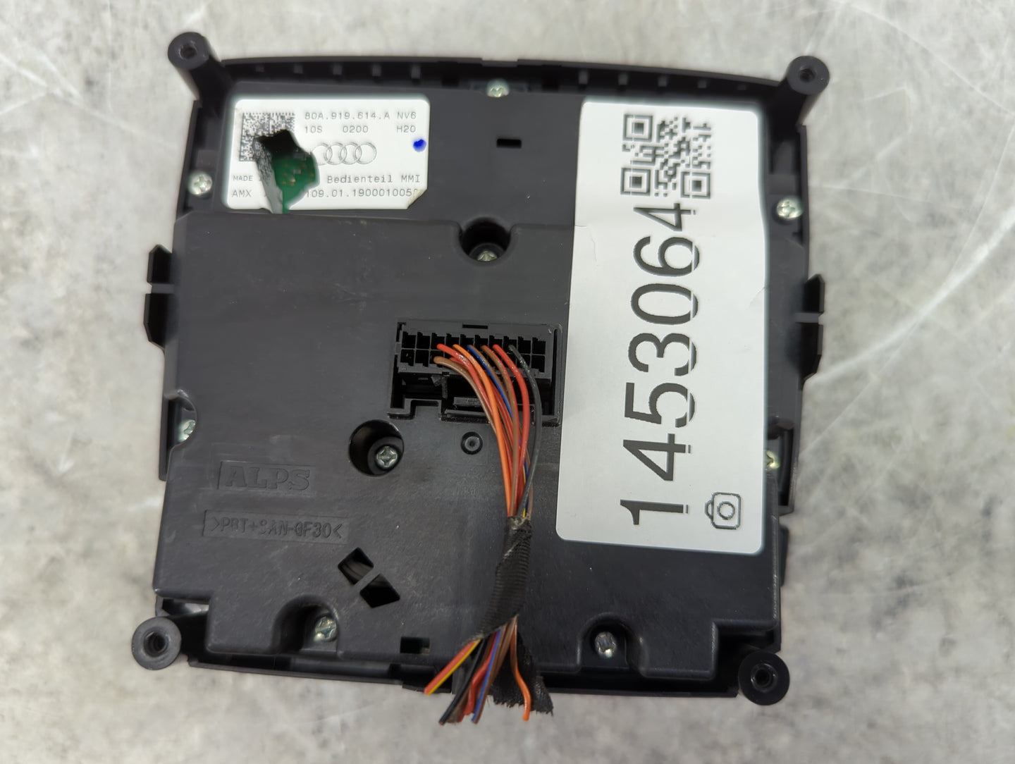 2019 Audi Q5 Climate Control Module Temperature AC/Heater Replacement P/N:80A.919.614.A 80A919614A Fits OEM Used Auto Parts 