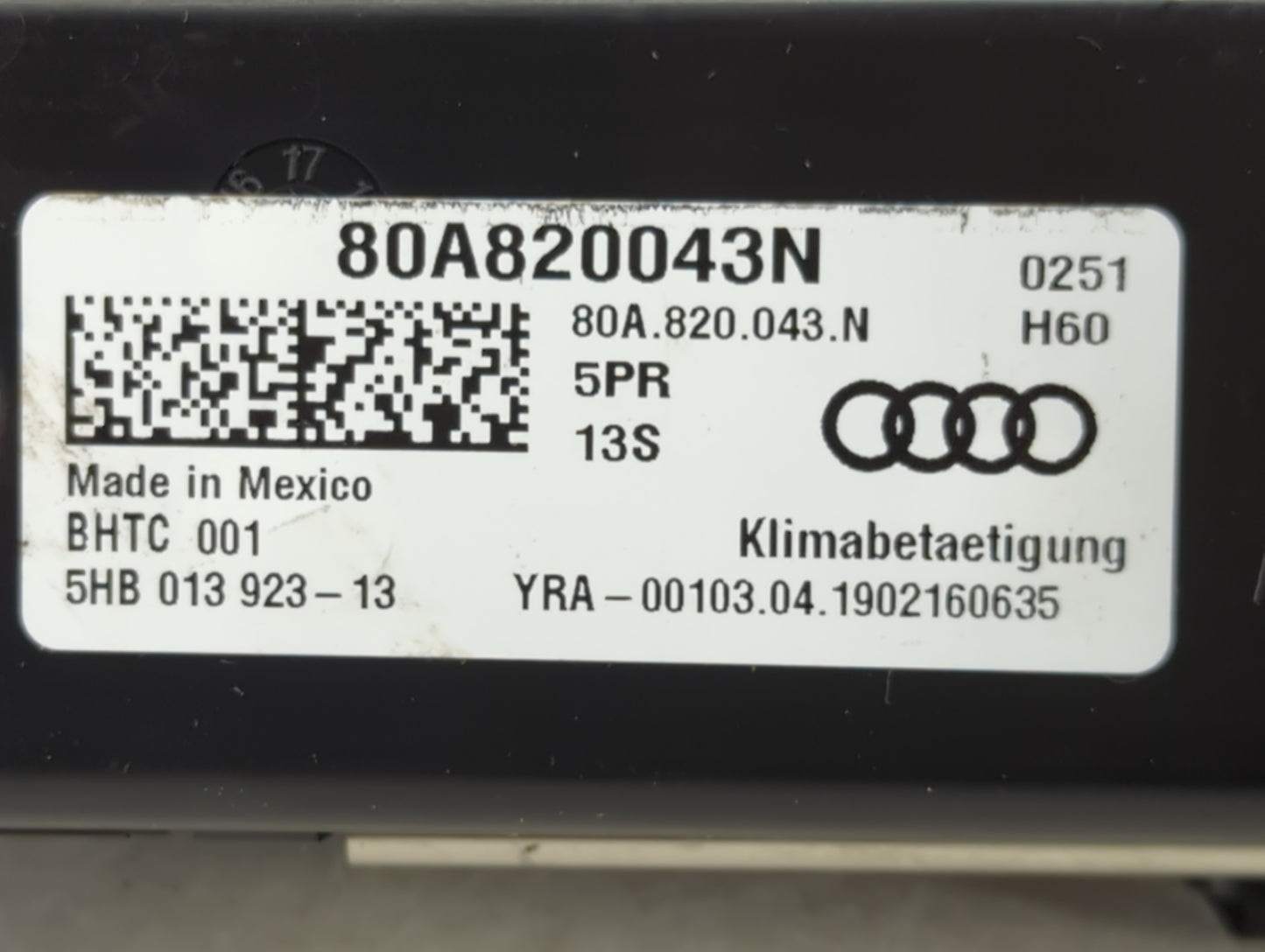 2018-2020 Audi Q5 Climate Control Module Temperature AC/Heater Replacement P/N:80A820043N Fits Fits 2017 2018 2019 2020 OEM 