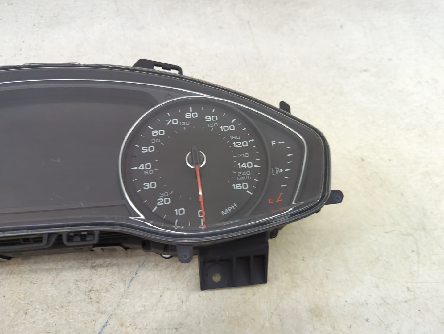 2019-2020 Audi Q5 Instrument Cluster Speedometer Gauges P/N:80A.920.870B 80A920870B Miles:46K Fits Fits 2019 2020 OEM Used A