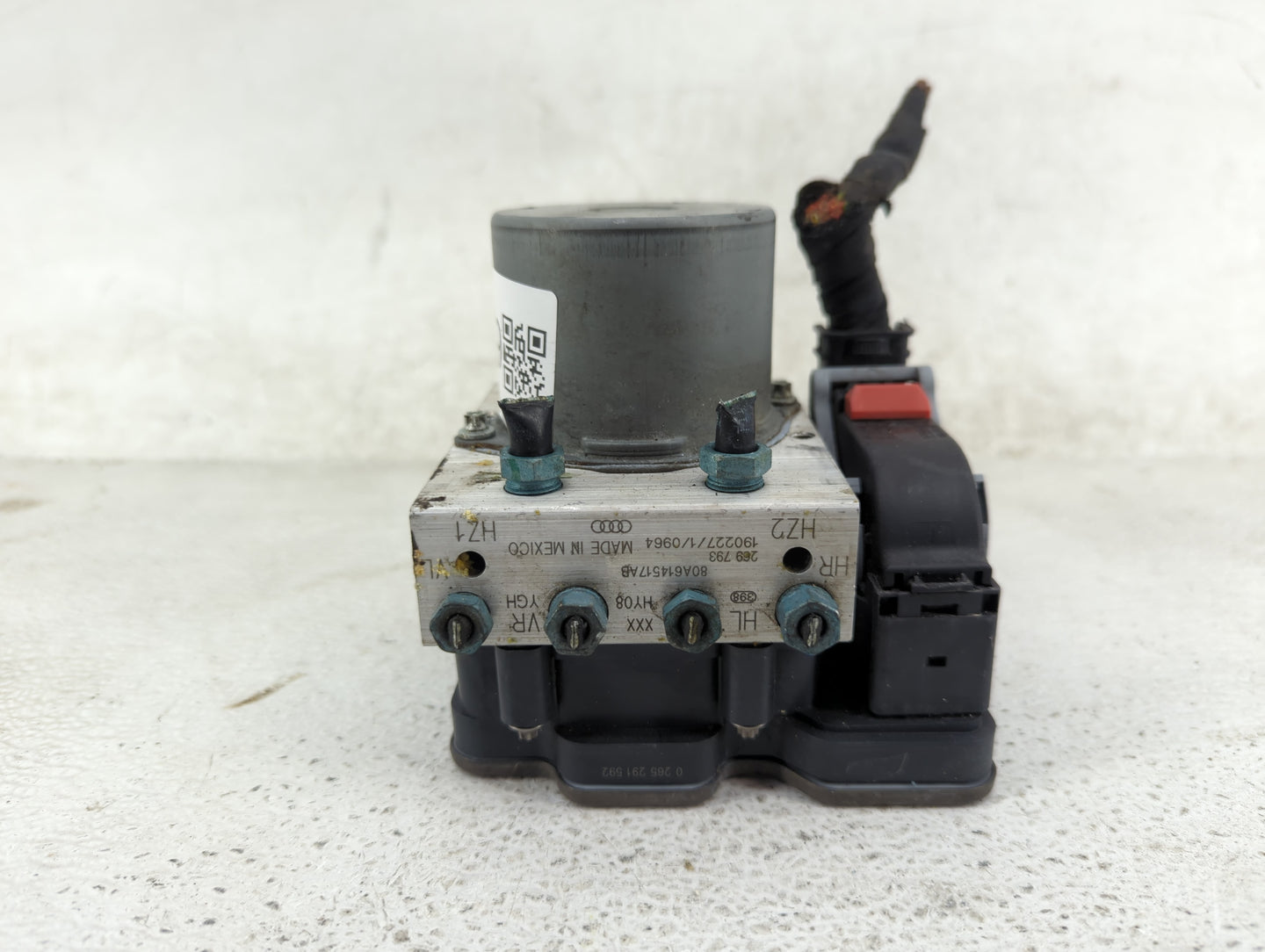 2018-2021 Audi Q5 ABS Pump Control Module Replacement P/N:80A614517AB 0265291592, 0265251064 Fits Fits 2018 2019 2020 2021 O