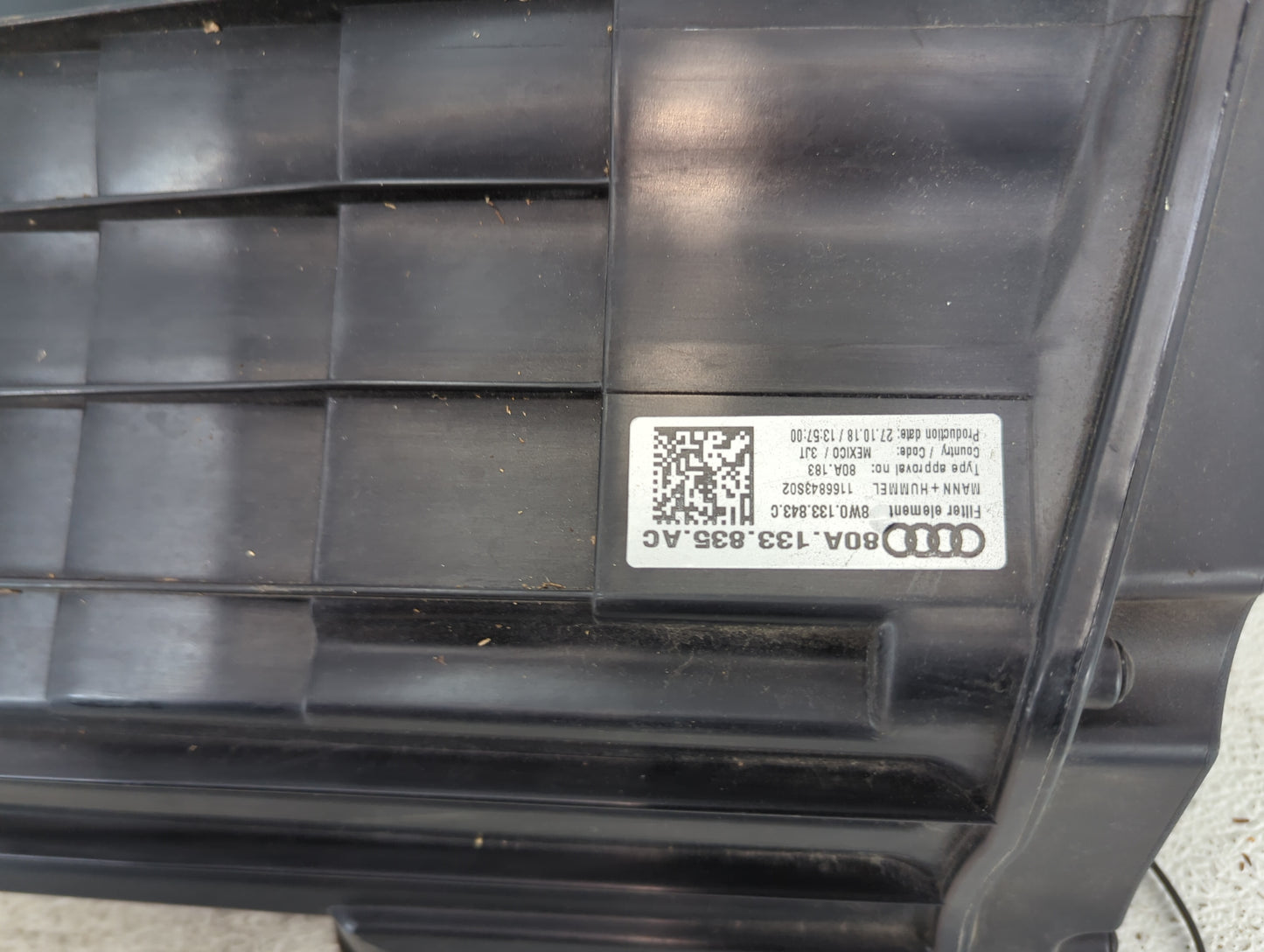 2018-2019 Audi Q5 Air Cleaner Intake-duct Hose Tube 1493466 - Oemusedautoparts1.com