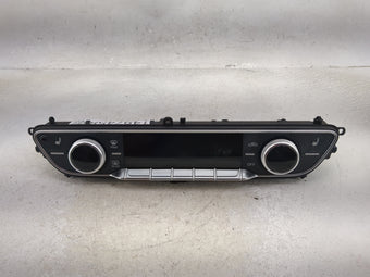 compare product 2018-2020 Audi Q5 Climate Control Module Temperature AC/Heater Replacement P/N:80A820043G 5HB 012 631-41 Fits OEM Used Auto Parts