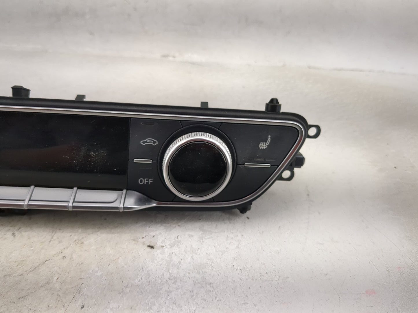 2018-2020 Audi Q5 Climate Control Module Temperature AC/Heater Replacement P/N:80A820043G 5HB 012 631-41 Fits OEM Used Auto 