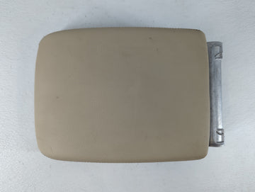 2018-2021 Audi Q5 Center Console Armrest Cover Lid P/N:1314414 Fits Fits 2018 2019 2020 2021 OEM Used Auto Parts - Oemusedau