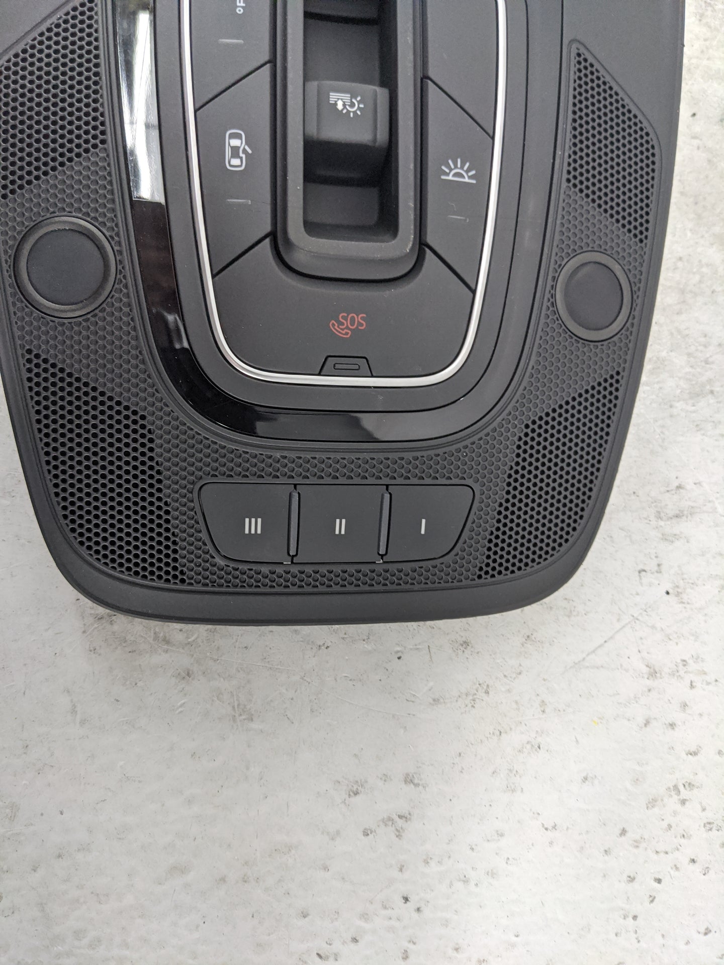 2019 Audi Q7 Overhead Console W/rear Climate Control - Oemusedautoparts1.com