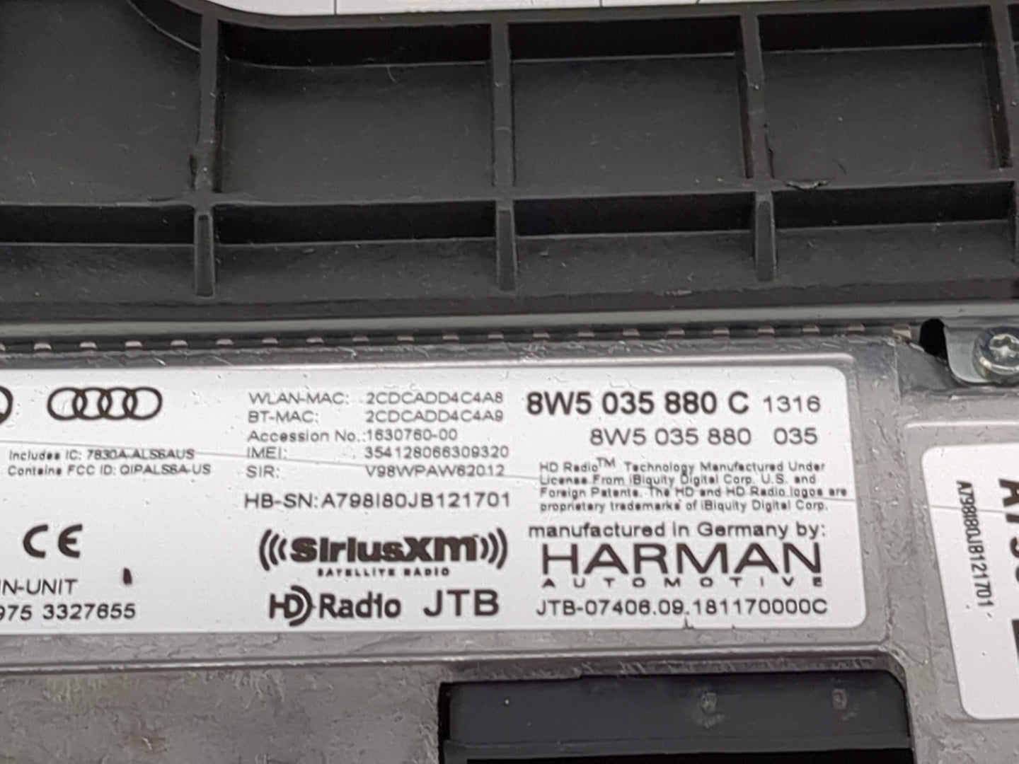 2019 Audi S4 Radio AM FM Cd Player Receiver Replacement P/N:8W5 035 880 C 8W5 035 880, A798I80JB121701 Fits Fits 2018 OEM Us
