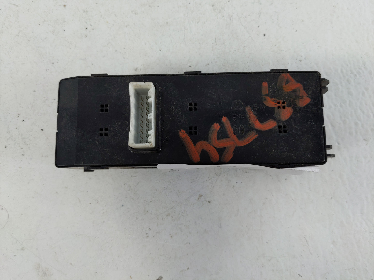 2019 Blank Key Kia Master Power Window Switch Replacement Driver Side Left Fits Fits 2016 2017 2018 2020 OEM Used Auto Parts