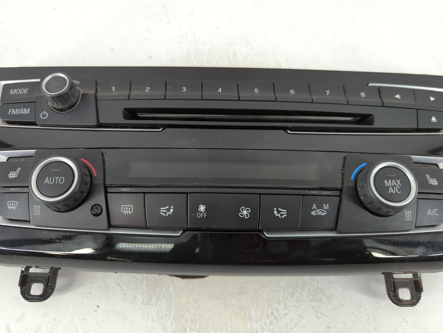 2019 Bmw 330i Radio AM FM Cd Player Receiver Replacement P/N:6131 6814188-01 Fits OEM Used Auto Parts - Oemusedautoparts1.co