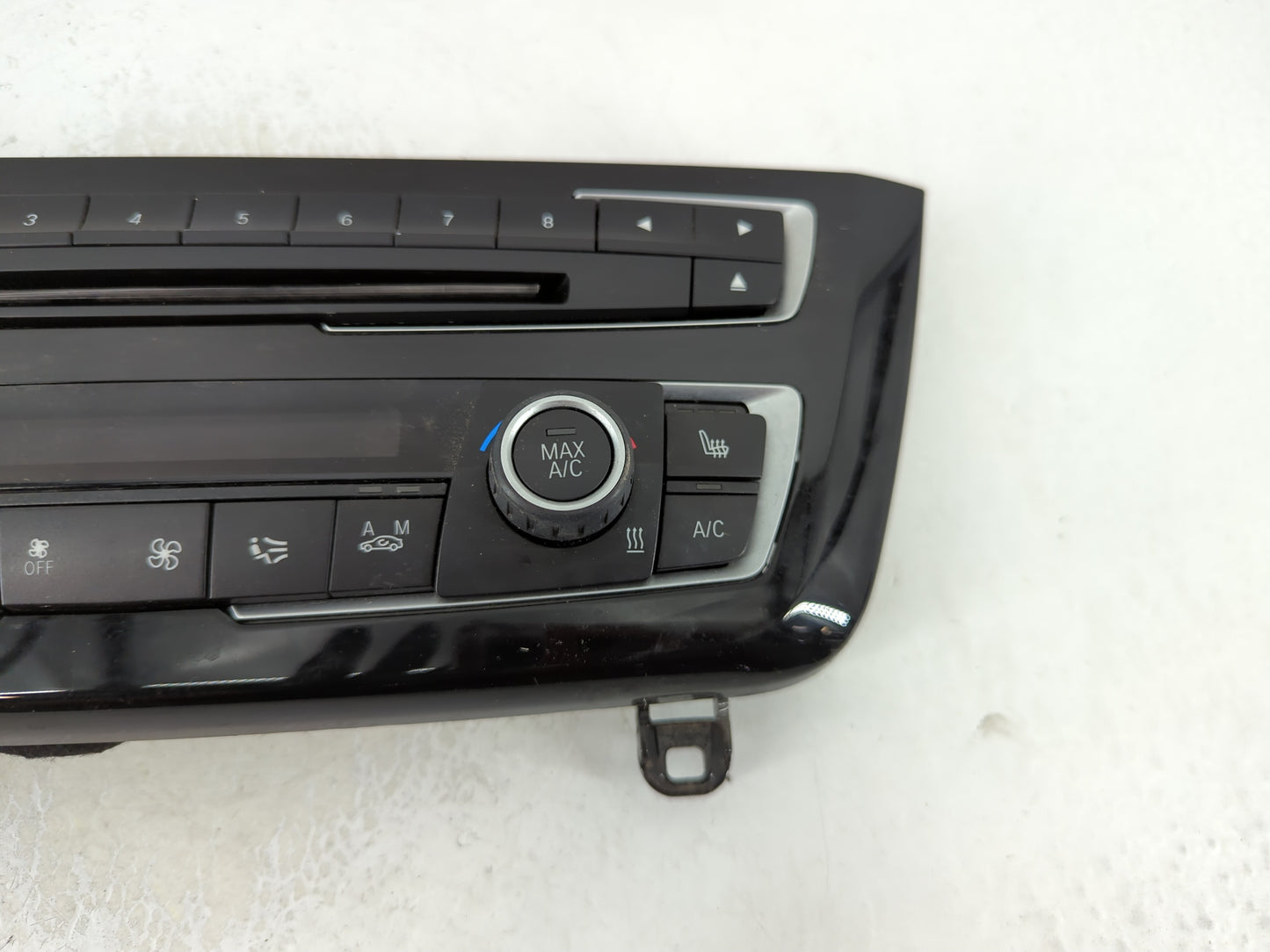 2019 Bmw 330i Radio AM FM Cd Player Receiver Replacement P/N:6131 6814188-01 Fits OEM Used Auto Parts - Oemusedautoparts1.co