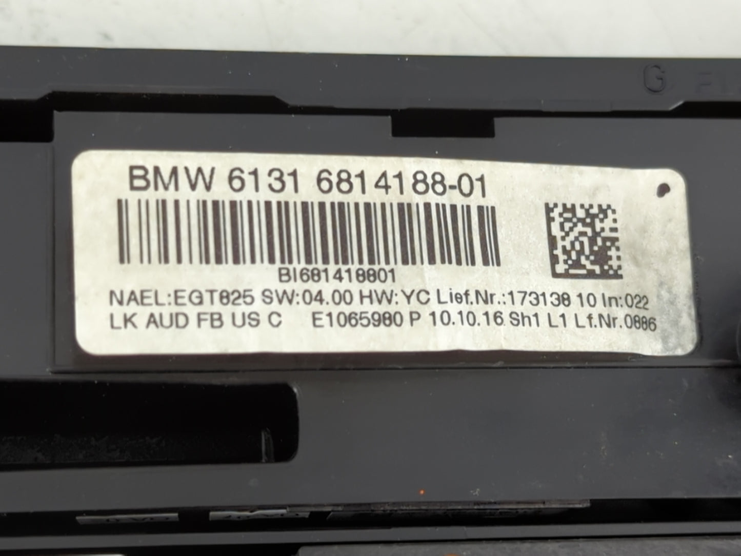 2019 Bmw 330i Radio AM FM Cd Player Receiver Replacement P/N:6131 6814188-01 Fits OEM Used Auto Parts - Oemusedautoparts1.co