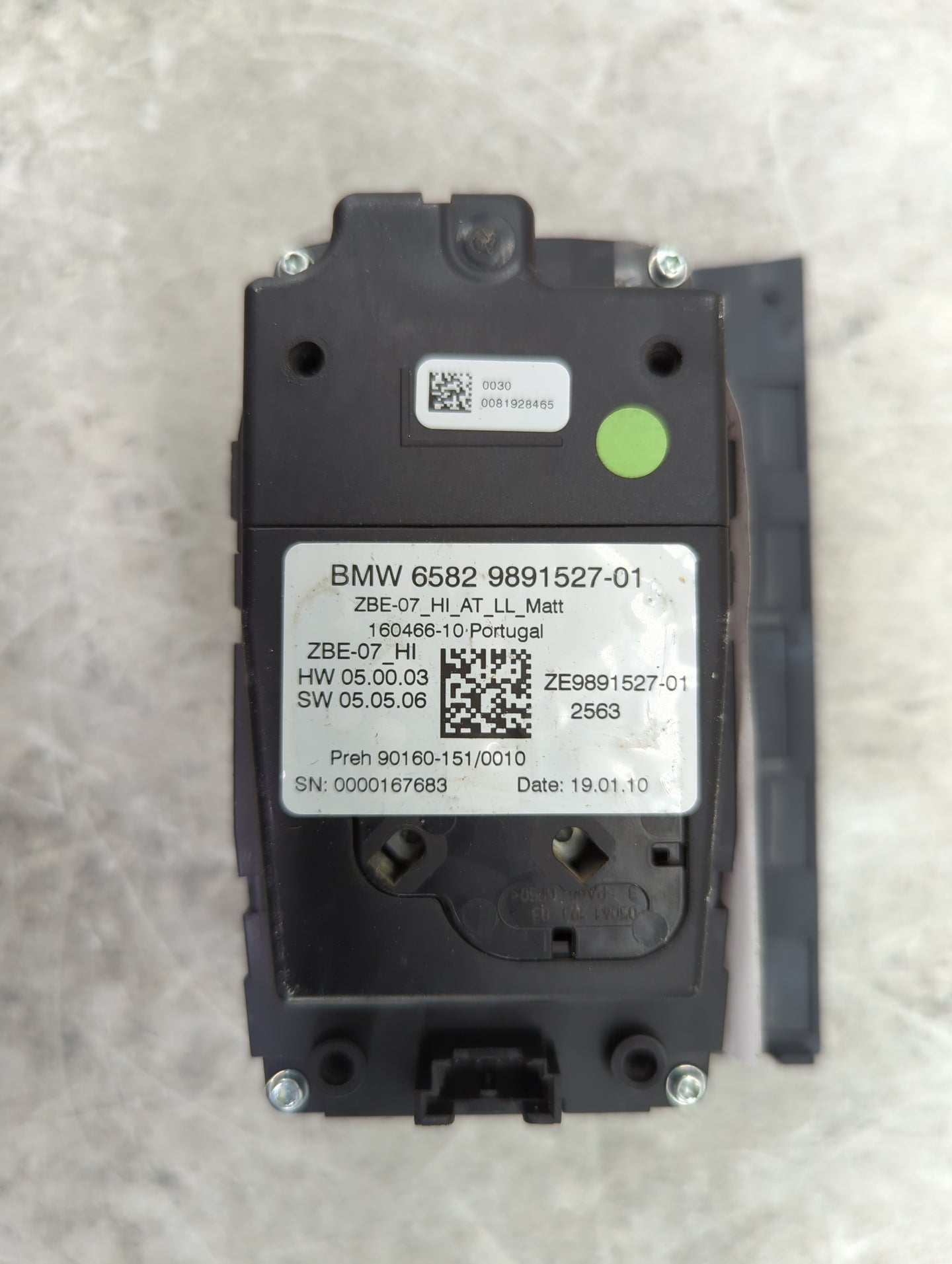 2019 Bmw 330i Radio AM FM Cd Player Receiver Replacement P/N:65829891527-01 ZE9891527-01 Fits OEM Used Auto Parts - Oemuseda