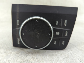 2019 Bmw 330i Radio AM FM Cd Player Receiver Replacement P/N:65829891527-01 ZE9891527-01 Fits OEM Used Auto Parts - Oemuseda