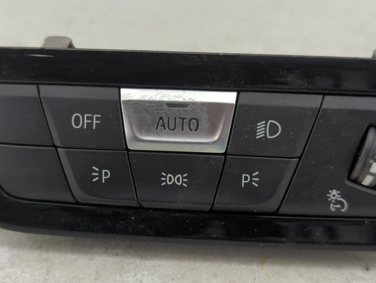 2019 Bmw 330i Headlight Head Light Switch Lamp Control 1451906 - Oemusedautoparts1.com