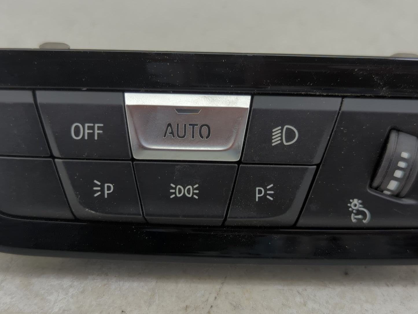 2019 Bmw 330i Headlight Head Light Switch Lamp Control - Oemusedautoparts1.com