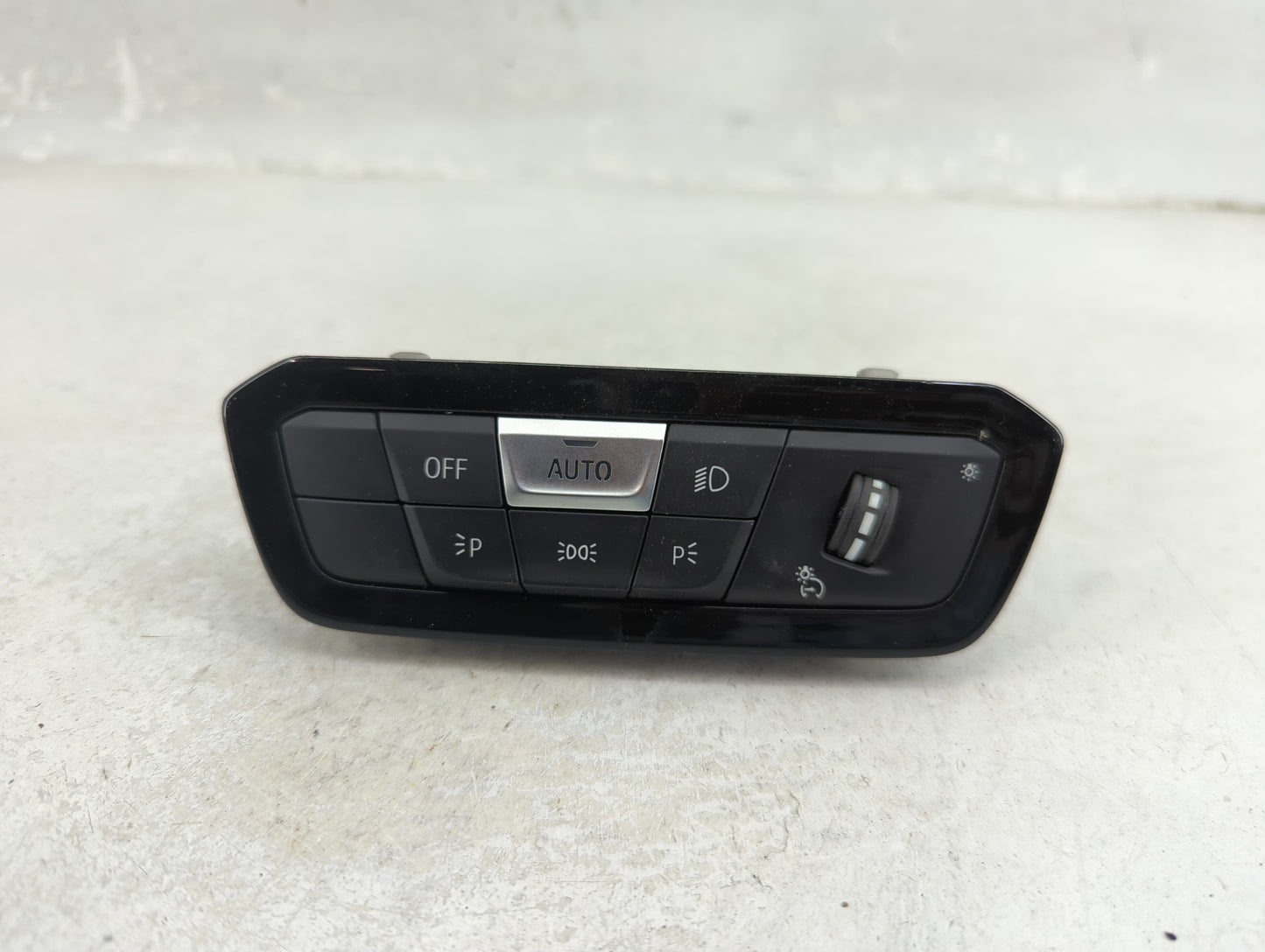 2019 Bmw 330i Headlight Head Light Switch Lamp Control - Oemusedautoparts1.com