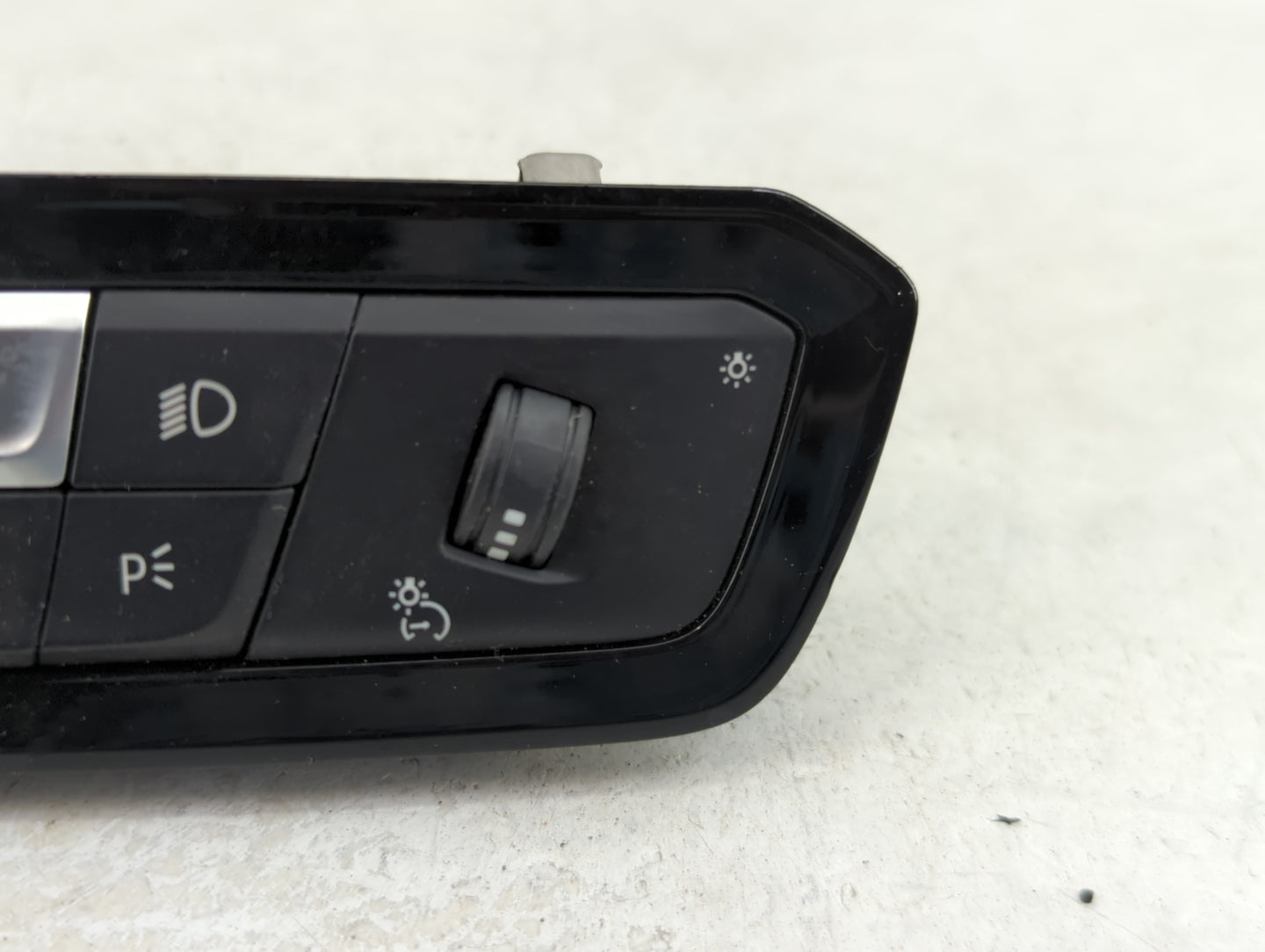 2019 Bmw 330i Headlight Head Light Switch Lamp Control E1084971 - Oemusedautoparts1.com
