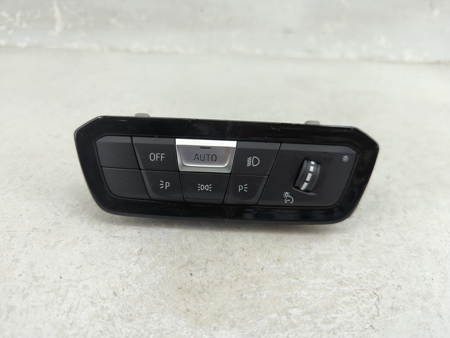 2019 Bmw 330i Headlight Head Light Switch Lamp Control - Oemusedautoparts1.com
