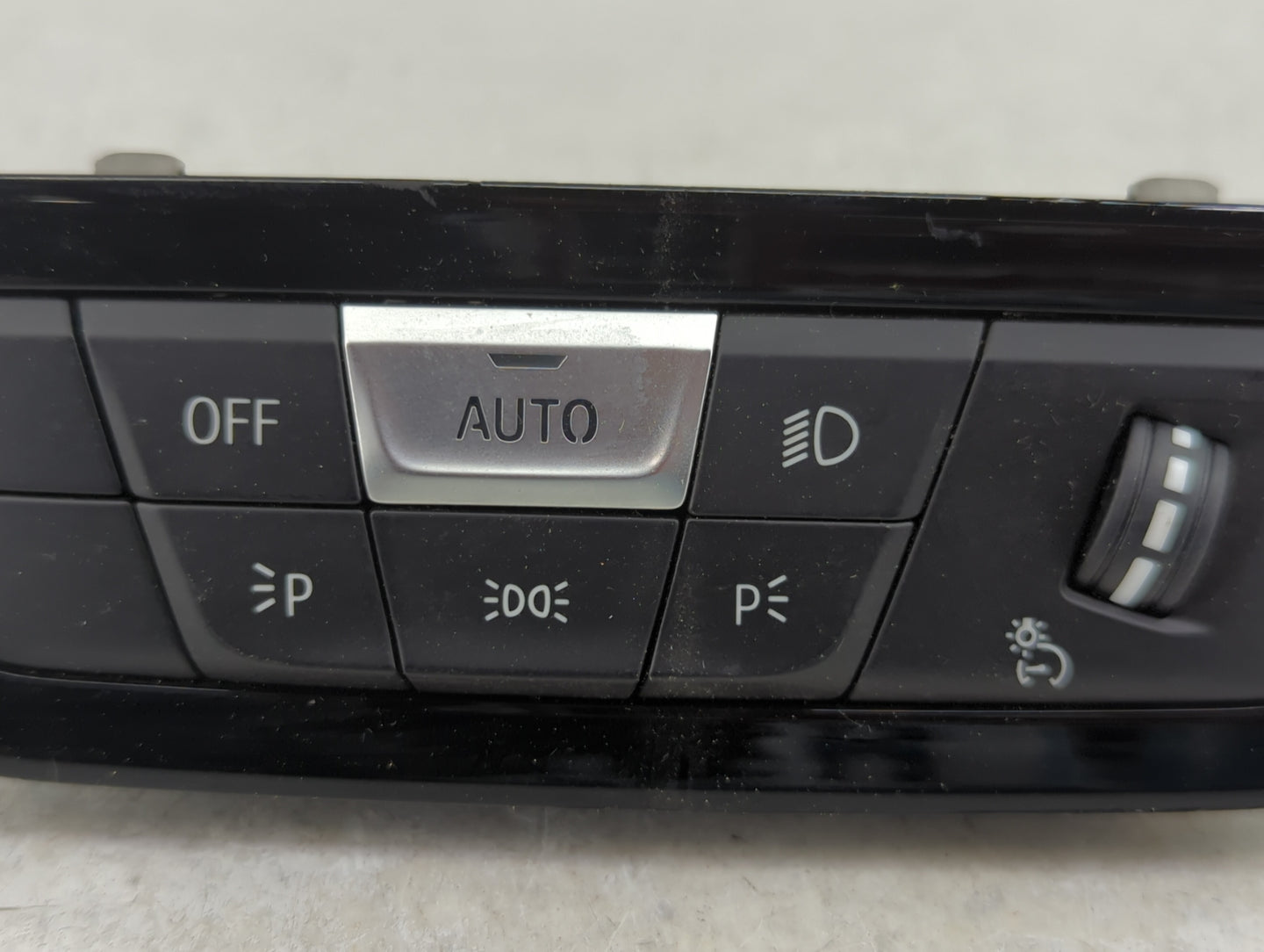 2019 Bmw 330i Headlight Head Light Switch Lamp Control - Oemusedautoparts1.com