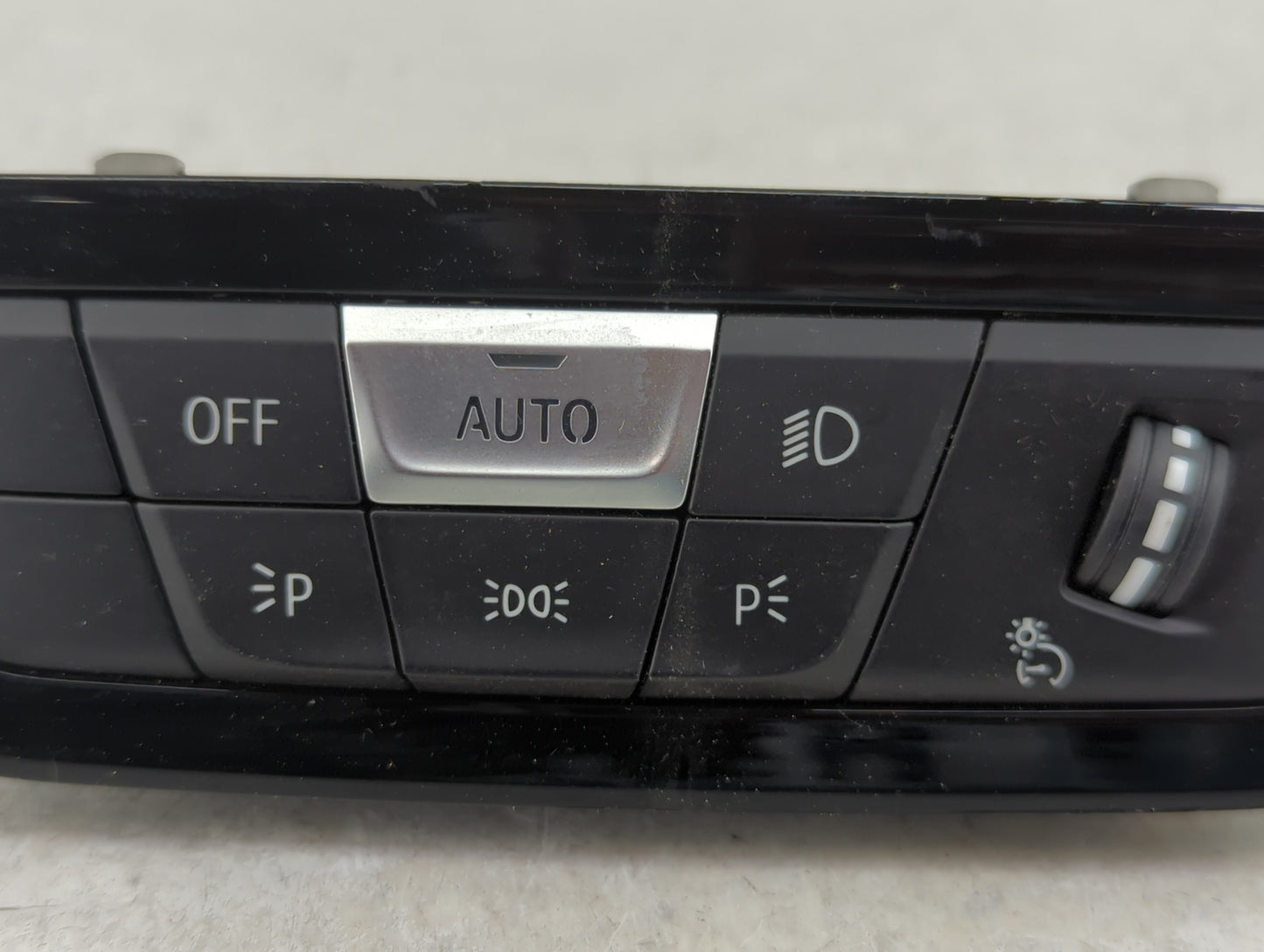 2019 Bmw 330i Headlight Head Light Switch Lamp Control - Oemusedautoparts1.com