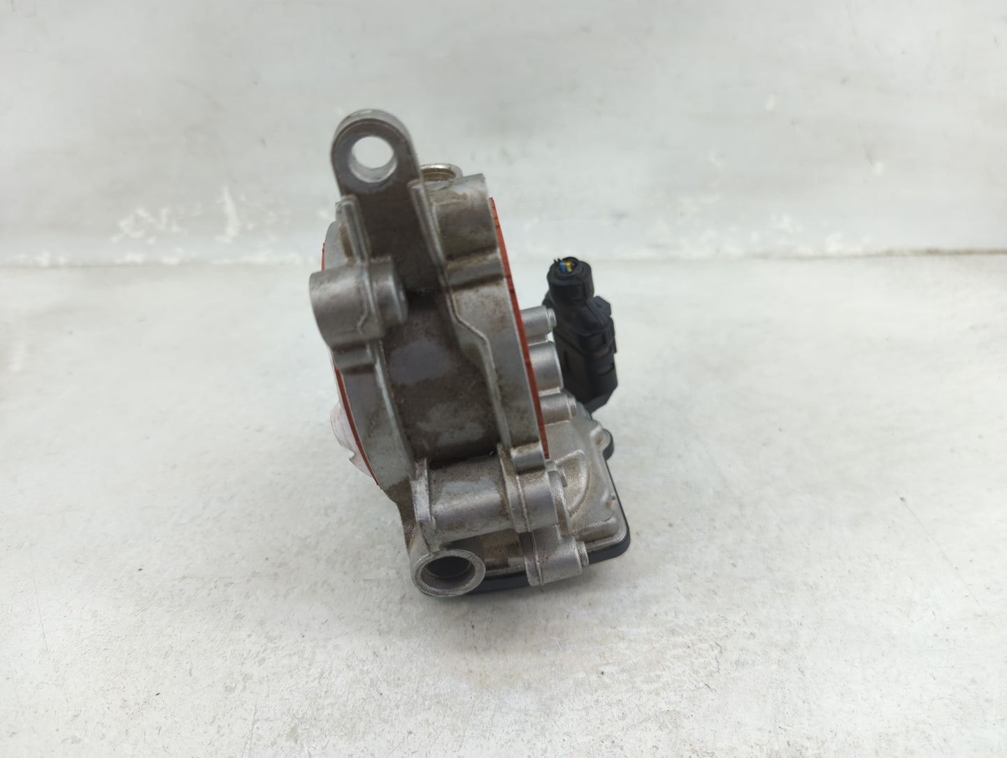 2017-2021 Bmw 330i Throttle Body P/N:8601651 A2C15021900 Fits Fits 2016 2017 2018 2019 2020 2021 2022 OEM Used Auto Parts - 