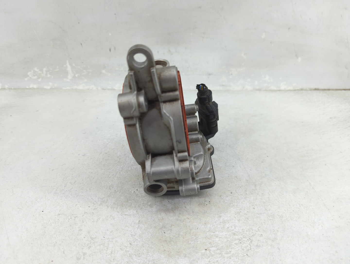 2017-2021 Bmw 330i Throttle Body P/N:8601651 A2C15021900 Fits Fits 2016 2017 2018 2019 2020 2021 2022 OEM Used Auto Parts - 