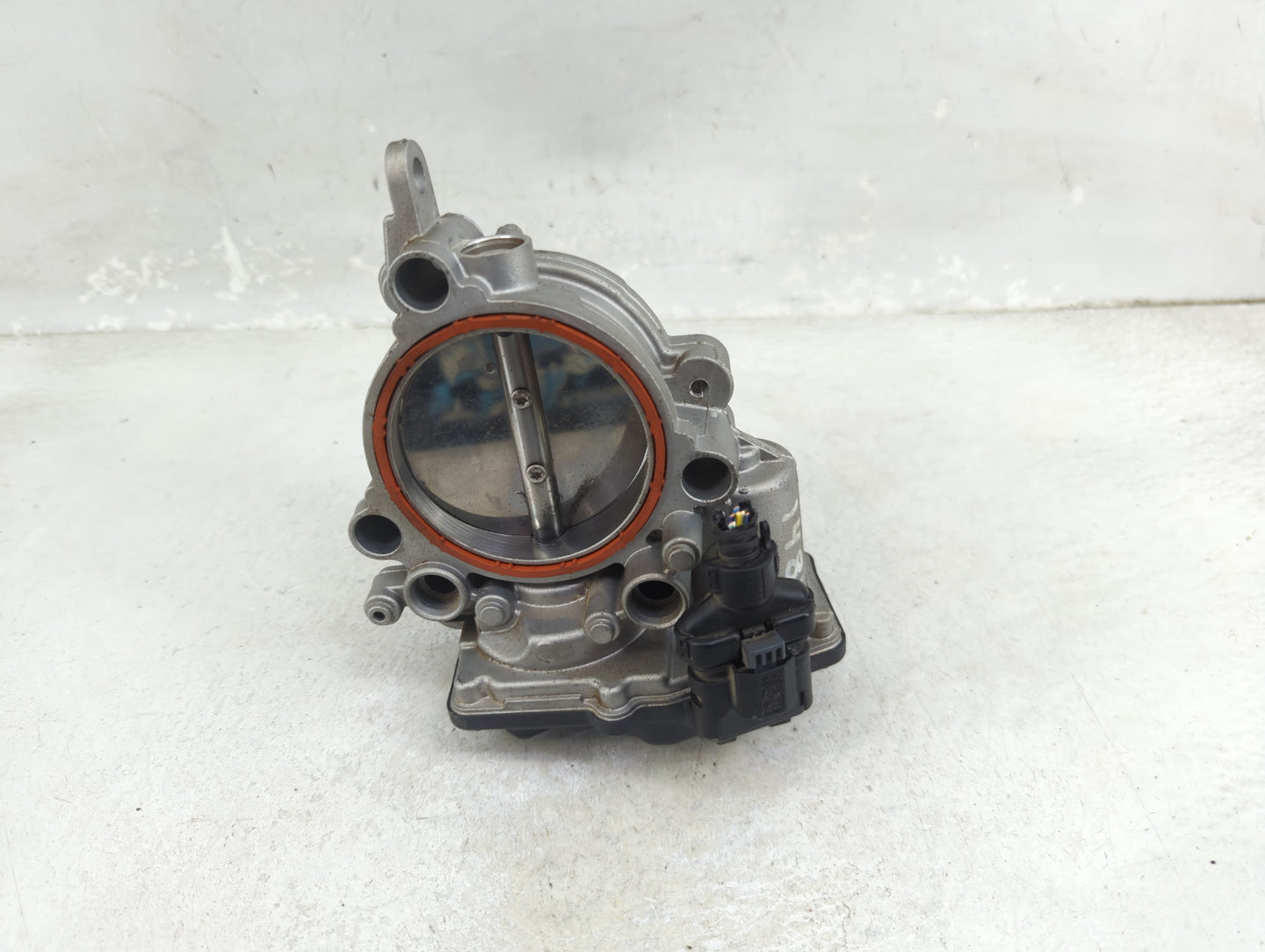 2017-2021 Bmw 330i Throttle Body P/N:8601651 A2C15021900 Fits Fits 2016 2017 2018 2019 2020 2021 2022 OEM Used Auto Parts - 