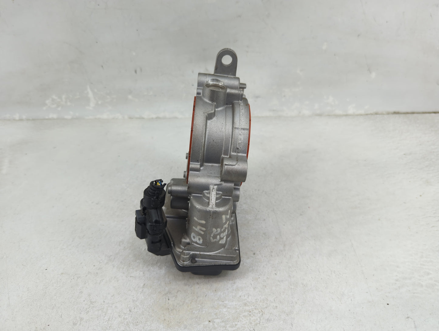 2017-2021 Bmw 330i Throttle Body P/N:8601651 A2C15021900 Fits Fits 2016 2017 2018 2019 2020 2021 2022 OEM Used Auto Parts - 