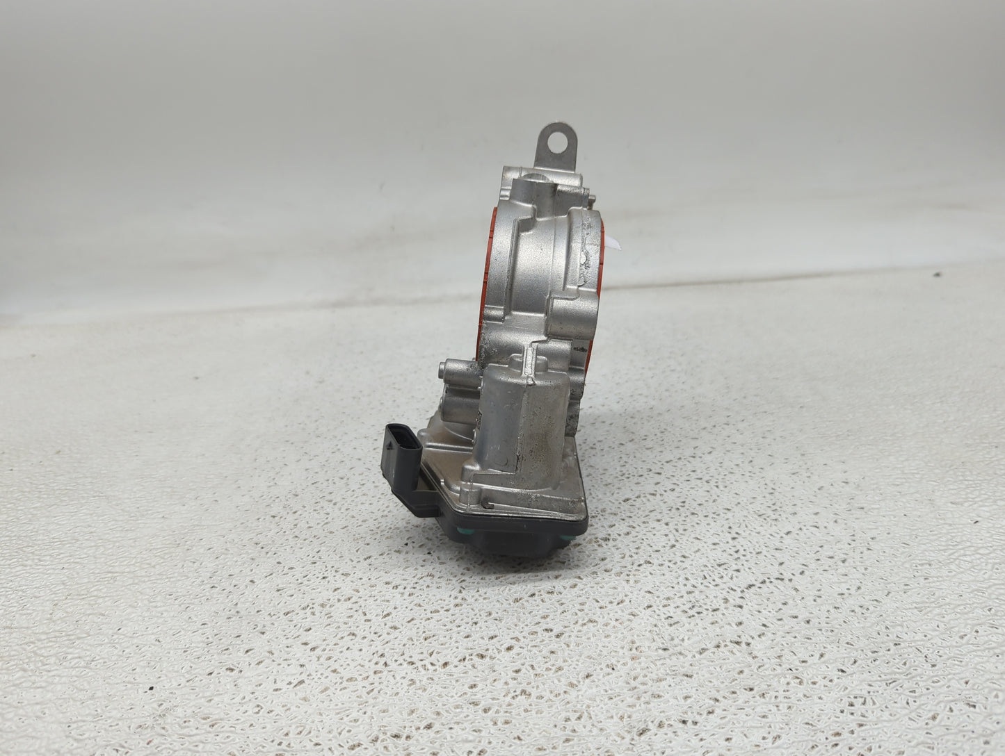 2017-2021 Bmw 330i Throttle Body P/N:8601651 A2C15021900 Fits Fits 2016 2017 2018 2019 2020 2021 2022 OEM Used Auto Parts - 