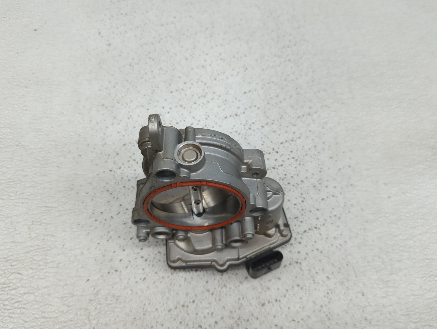 2017-2021 Bmw 330i Throttle Body P/N:8601651 A2C15021900 Fits Fits 2016 2017 2018 2019 2020 2021 2022 OEM Used Auto Parts - 