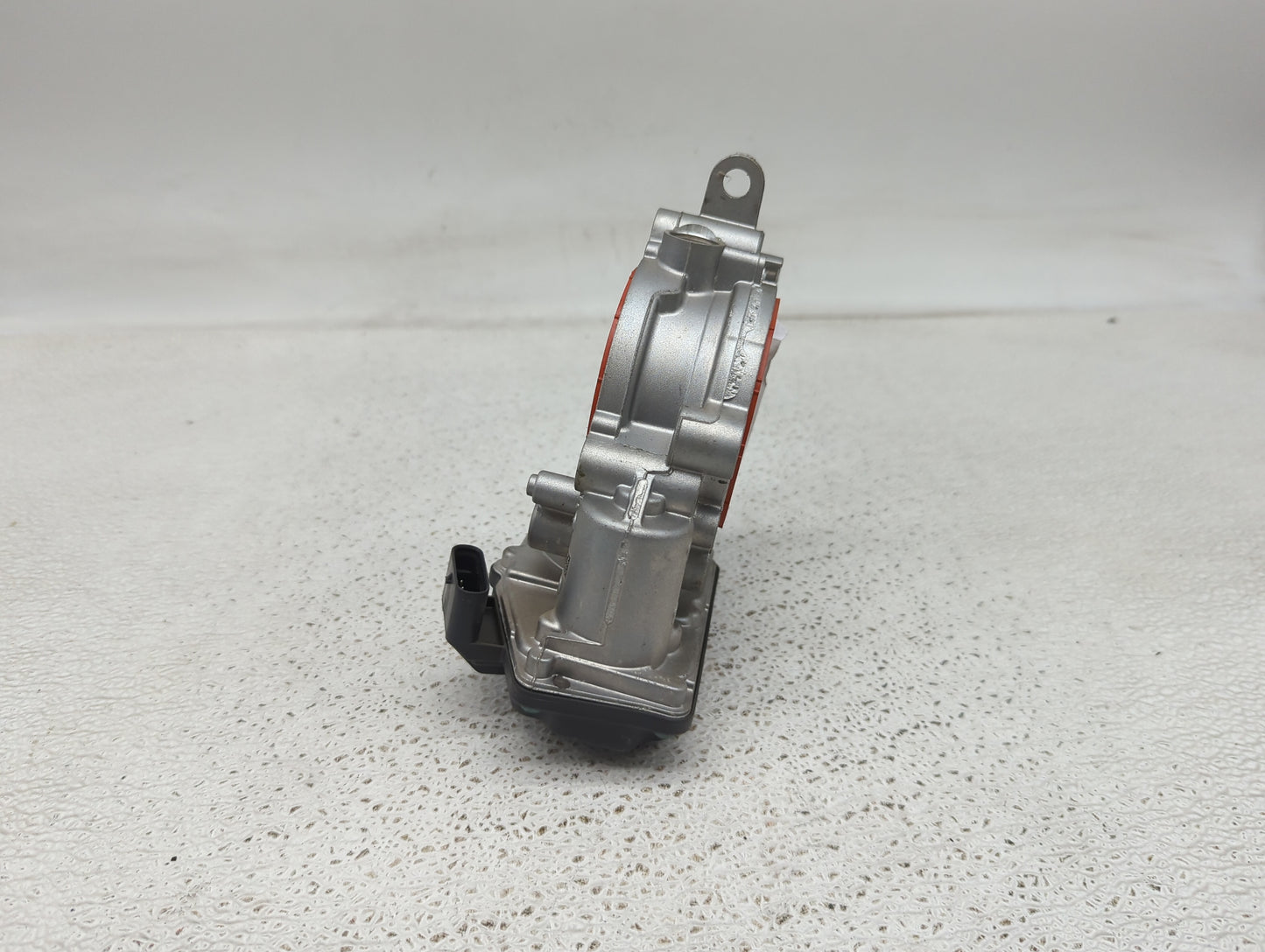 2017-2021 Bmw 330i Throttle Body P/N:8601651 A2C15021900 Fits Fits 2016 2017 2018 2019 2020 2021 2022 OEM Used Auto Parts - 