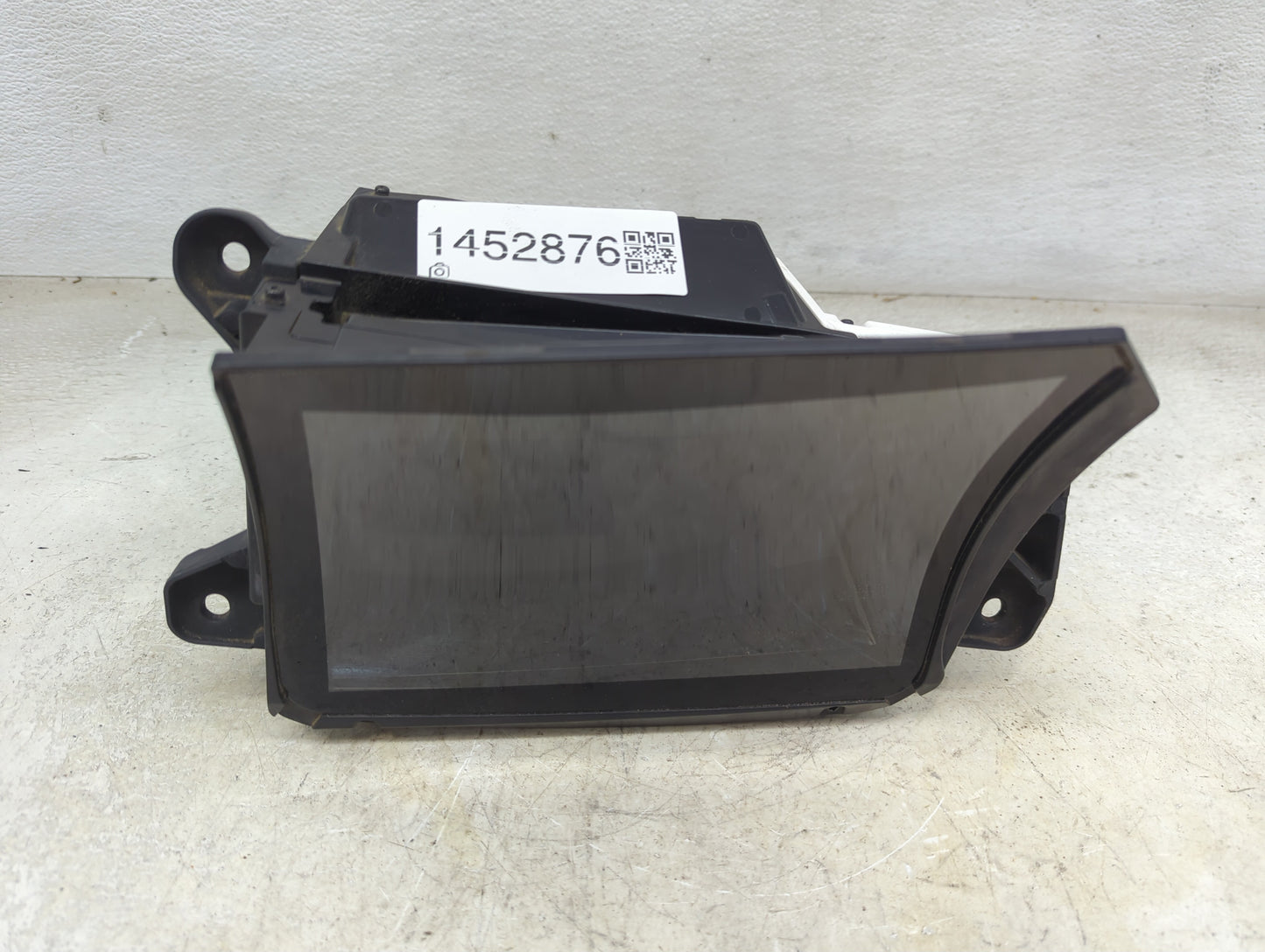 2019-2021 Bmw 330i Information Display Screen - Oemusedautoparts1.com