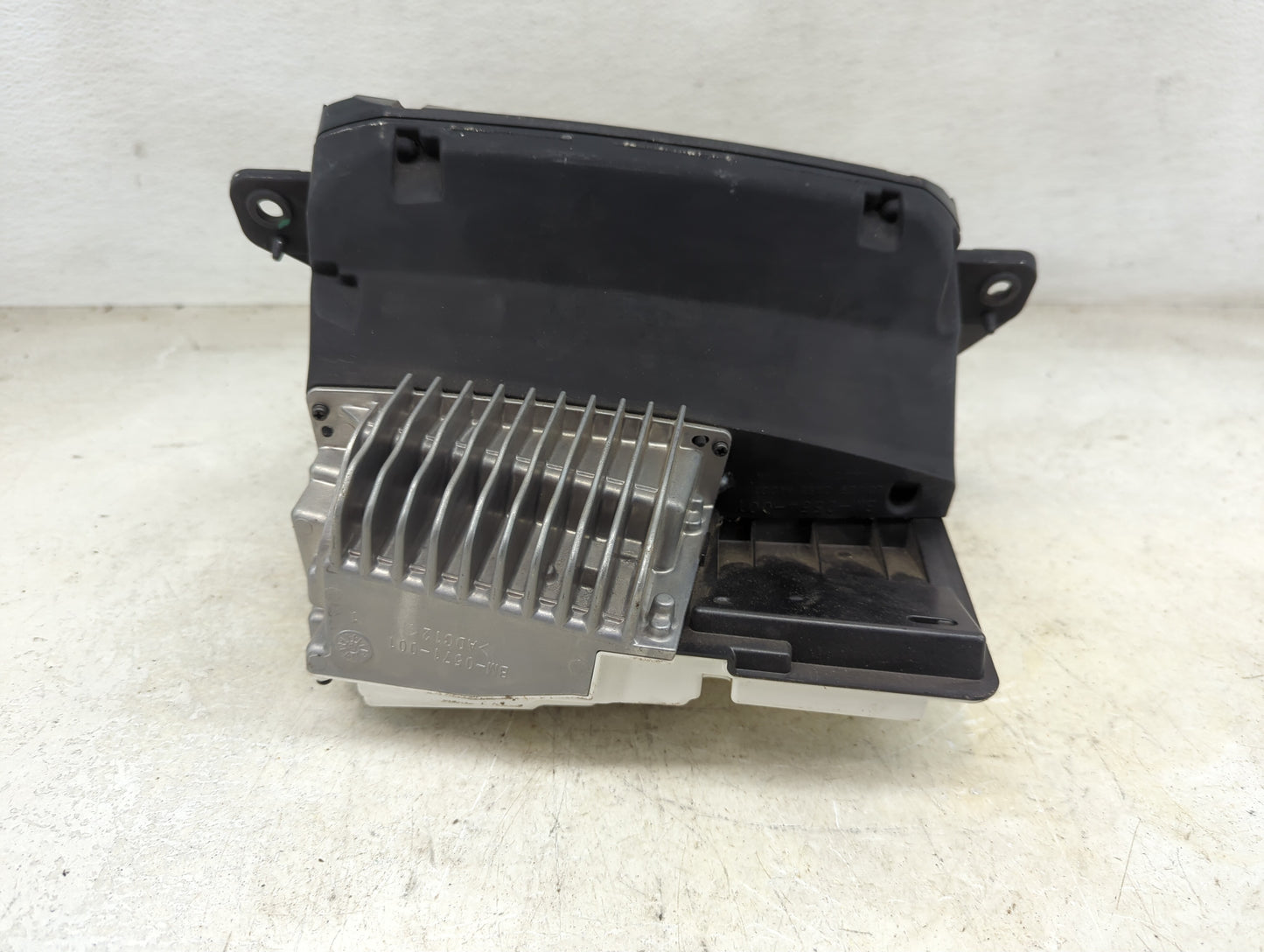 2019-2021 Bmw 330i Information Display Screen - Oemusedautoparts1.com