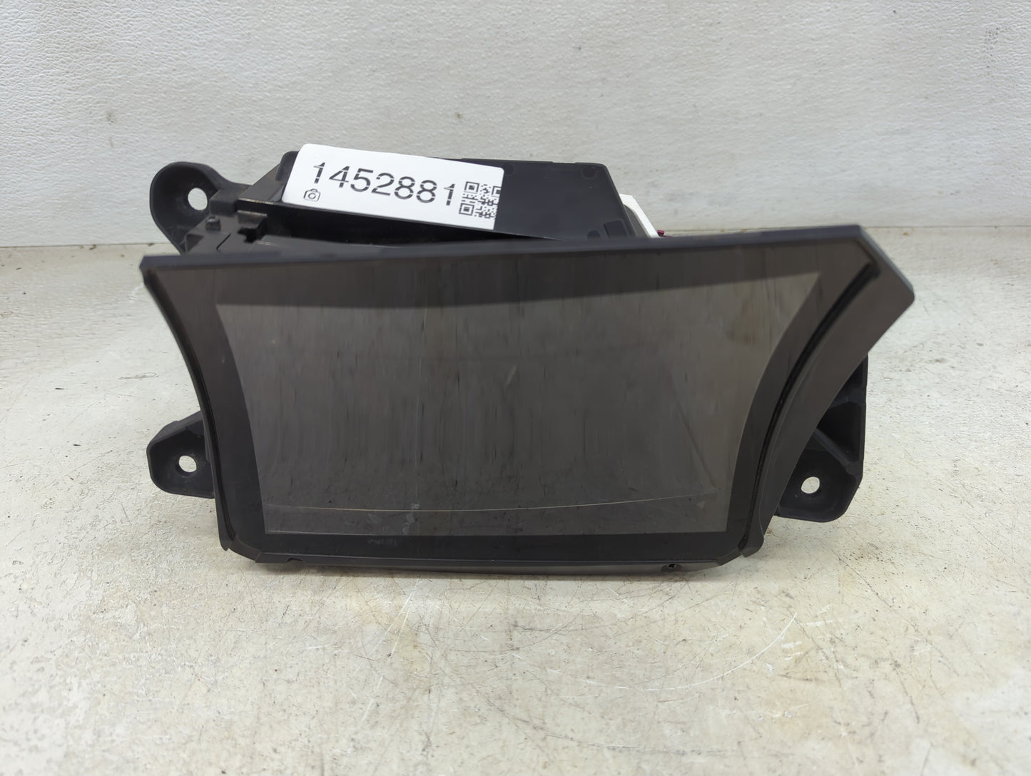 2019-2021 Bmw 330i Information Display Screen - Oemusedautoparts1.com
