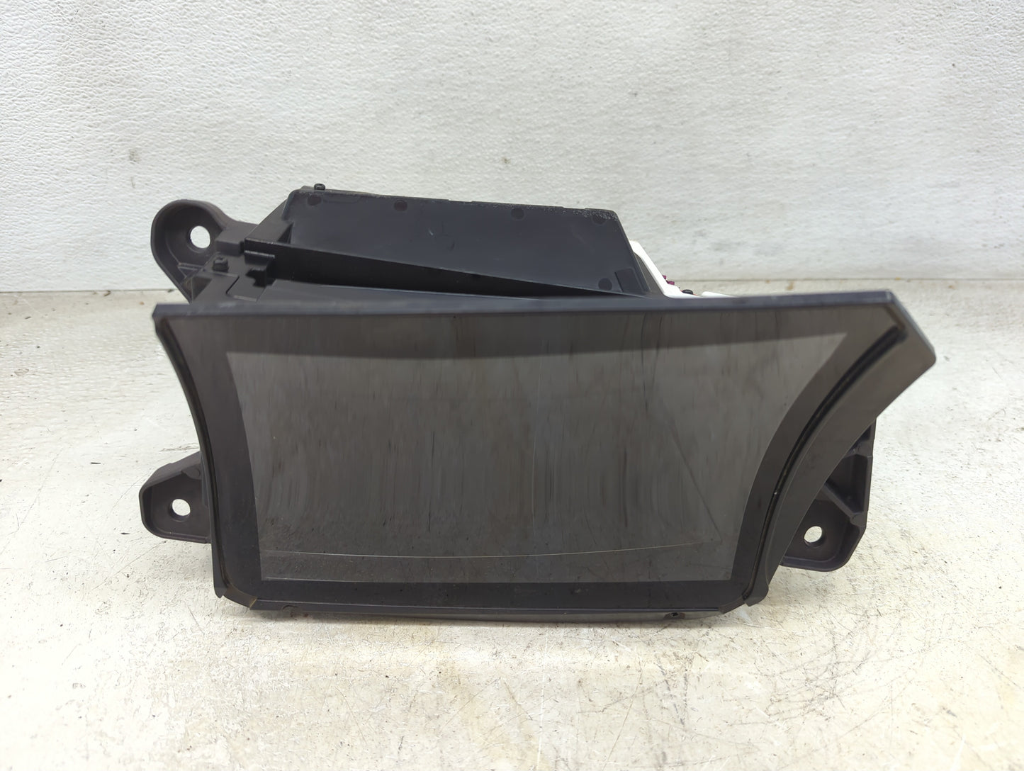 2019-2021 Bmw 330i Information Display Screen - Oemusedautoparts1.com